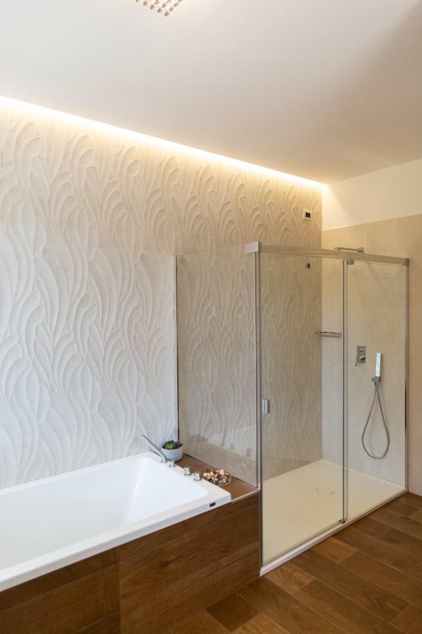 Aurum Suites Pescara Exteriör bild